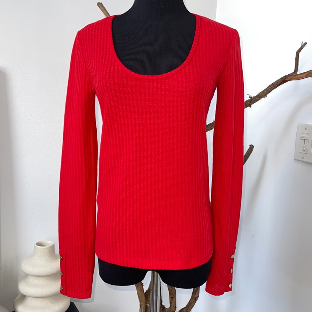 Zara red top long sleeves with gold button